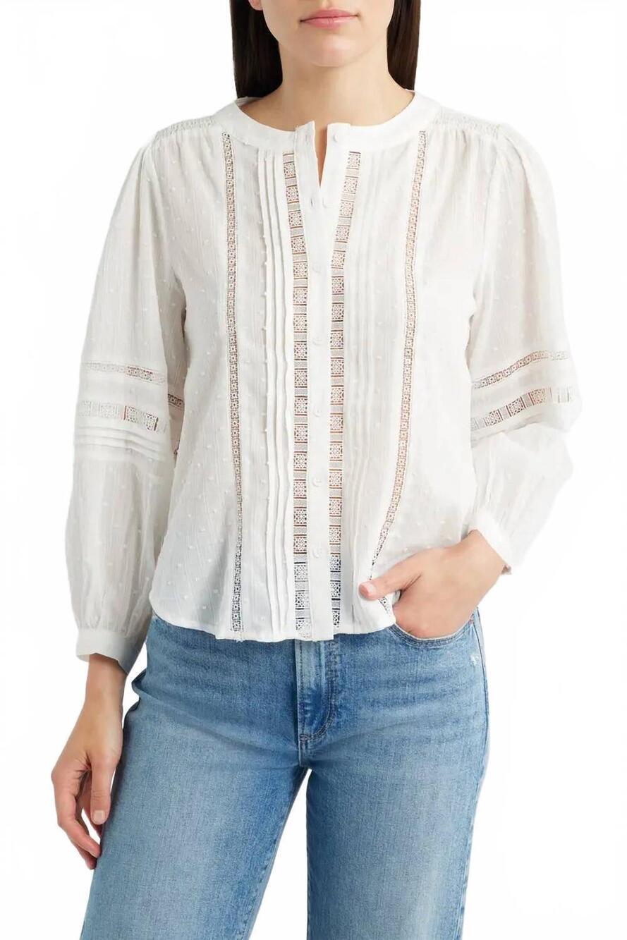 NEW ZOE AND CLAIRE kathryn line lace blouse in off white